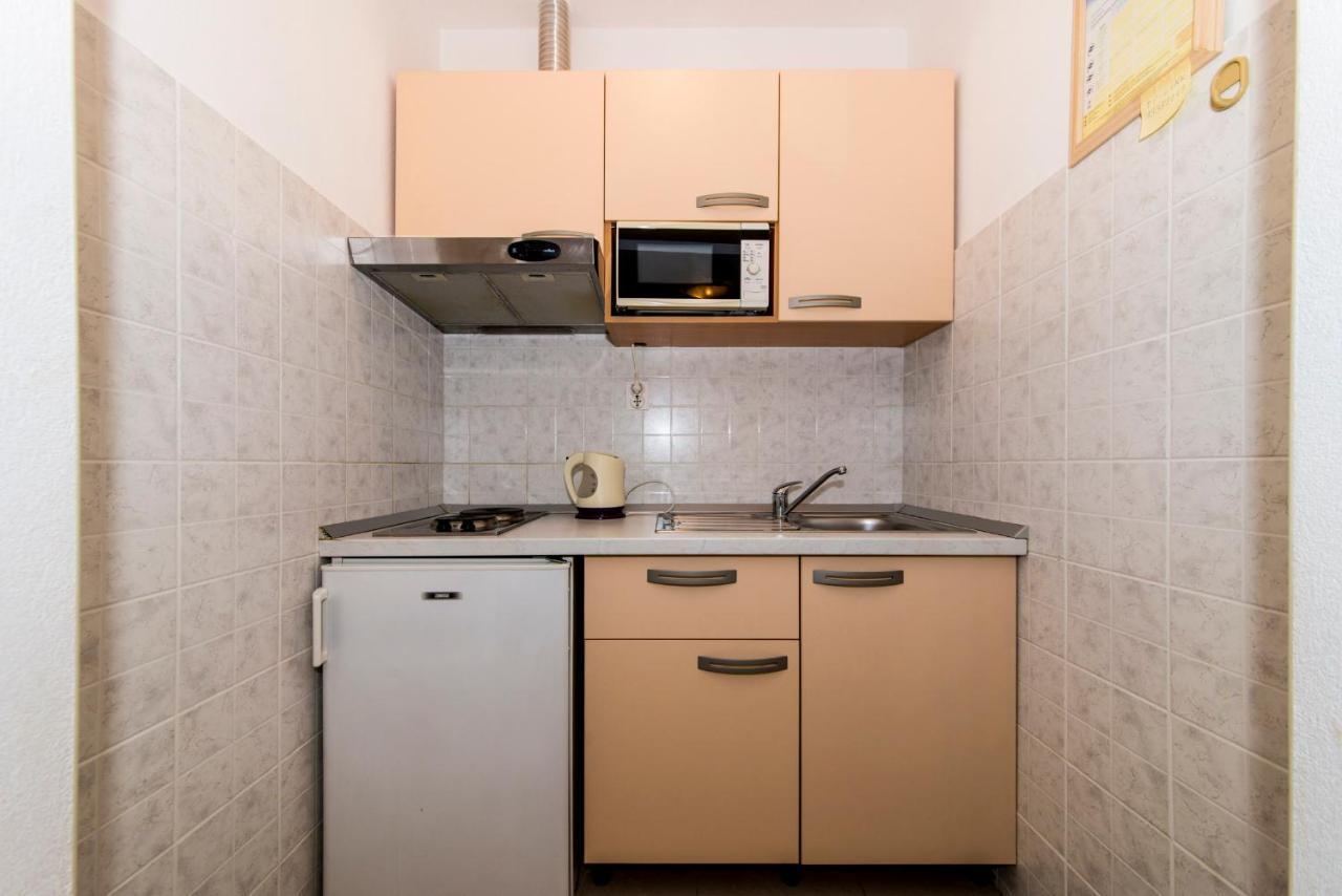 Apartment Villa Besker Makarska Habitación foto